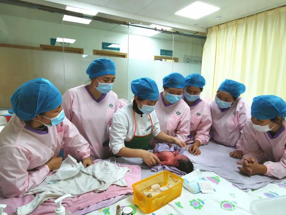 南宫市妇婴监护型护送